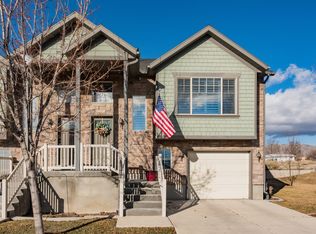 1151 N River View Dr, Saratoga Springs, UT 84045