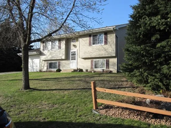 1500 4th Ave S, Buffalo, MN 55313