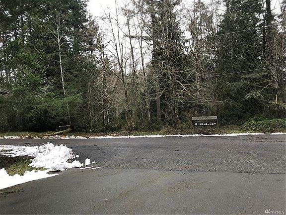 View from the street in front of lot50 across Davenport