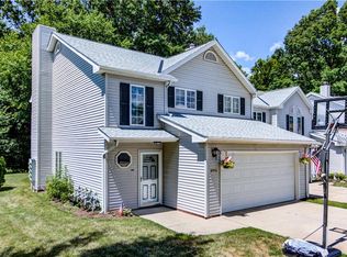 6754 Fry Rd #8, Middleburg Heights, OH 44130