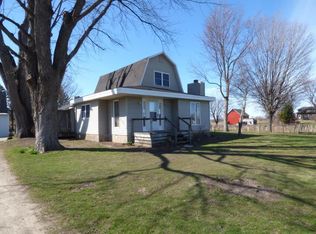 8486 Hollywood Rd, Berrien Springs, MI 49103