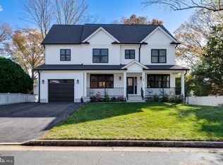 1700 N Brandon Ave, Sterling, VA 20164