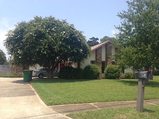 1st image of 142 Scottsdale Dr