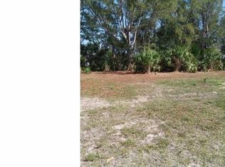 1629 SW 15th Pl, Cape Coral, FL 33991