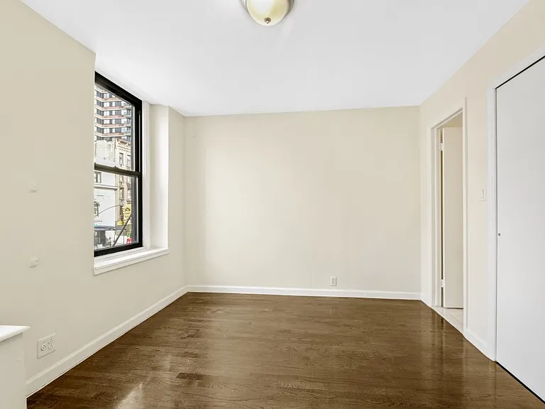 1382 1st Ave #2 — Photo 5