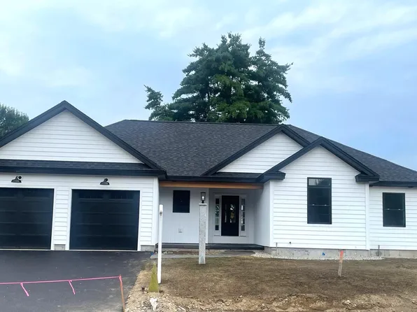 20 Magnolia Drive, Old Orchard Beach, ME 04064