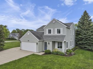 1105 Lightning Trl, Carol Stream, IL 60188