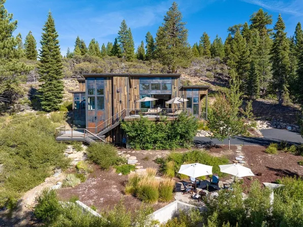 17281 Uxbridge Dr, Truckee, CA 96161