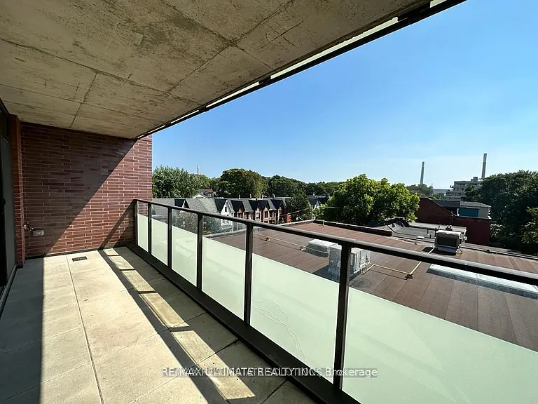 246 Logan Ave #425 — Photo 8