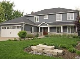 5494 Ranier Dr, Lisle, IL 60532