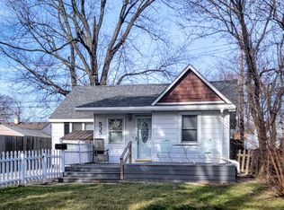 535 E Barrett Ave, Madison Heights, MI