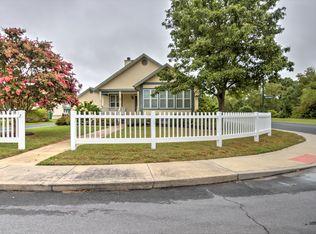 2 Torie Jordan Ct, Ocean View, DE 19970