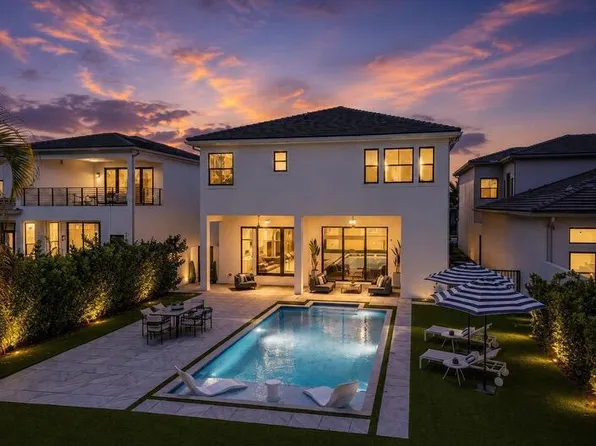 9065 Benedetta Pl, Boca Raton, FL 33496
