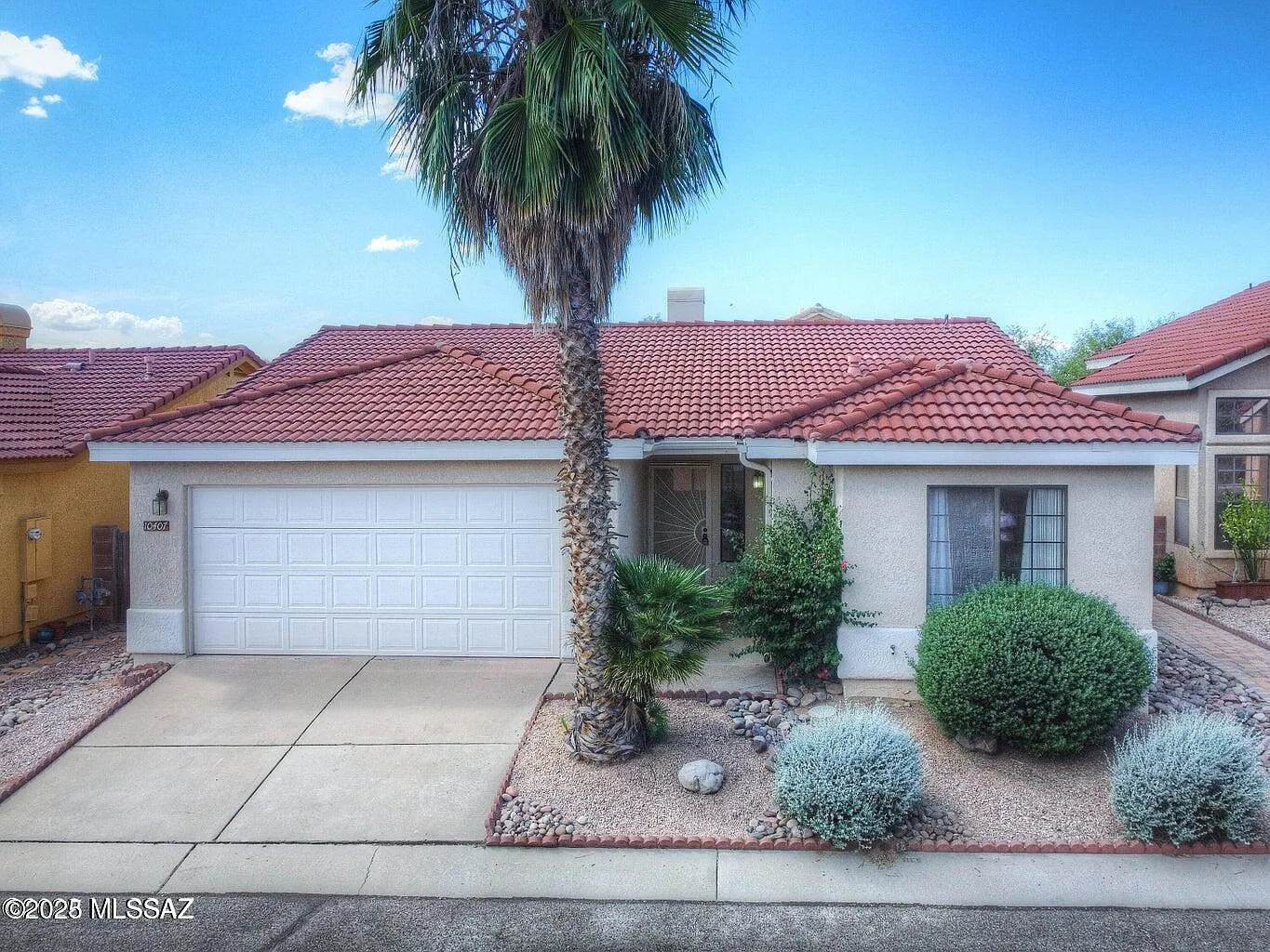 2 bed, 2.0 bath, 1129 sqft, $2,700 — Photo 3
