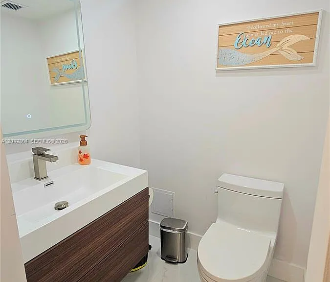 1950 S Ocean Dr #3D — Photo 8