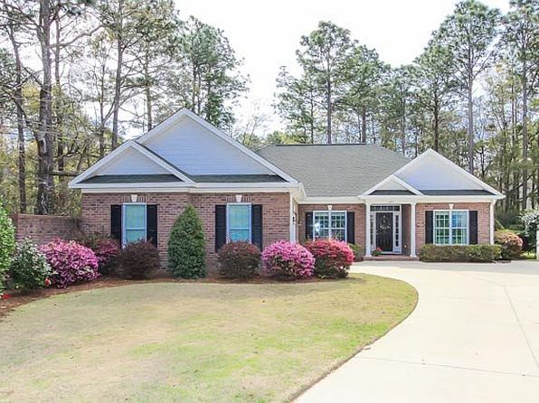 455 Dornoch Dr