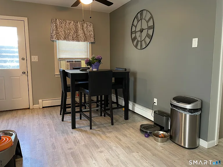 49 Homeside Ave — Photo 5