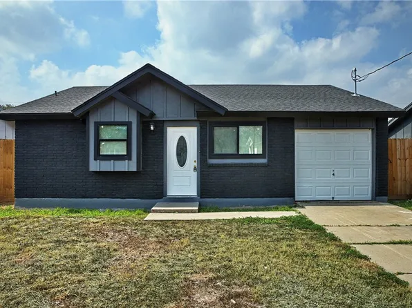 408 Avenue D, Sinton, TX 78387