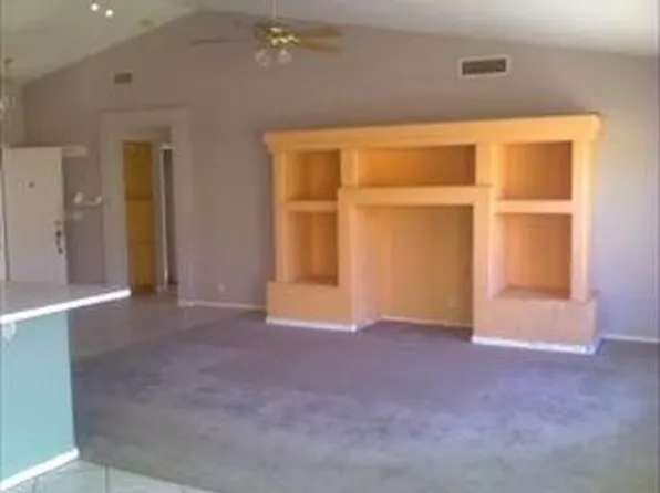 7832 W Krall St, Glendale, AZ 85303