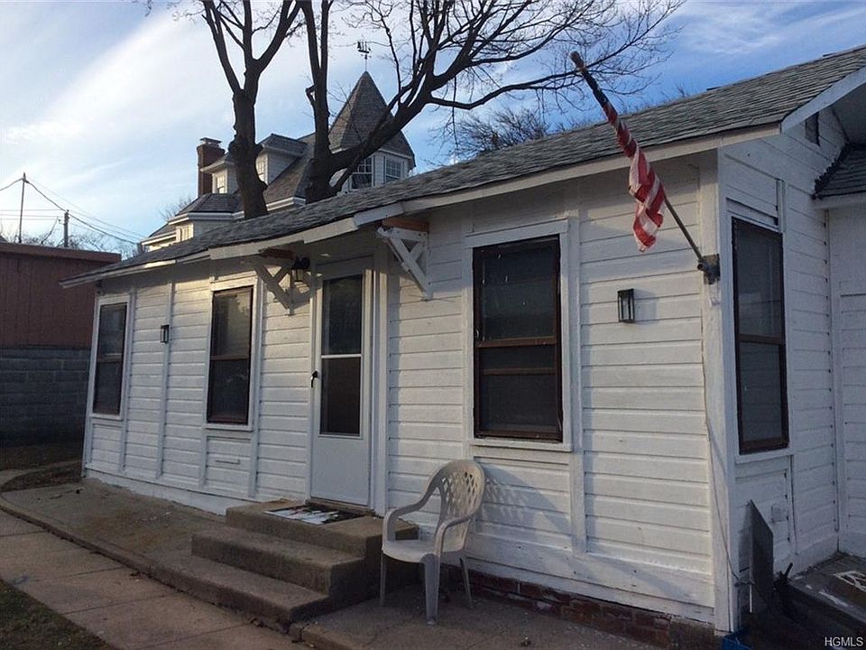 1st image of 574 Minnieford Ave #2