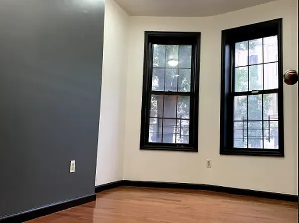 244 Hull Street image 1 of 7