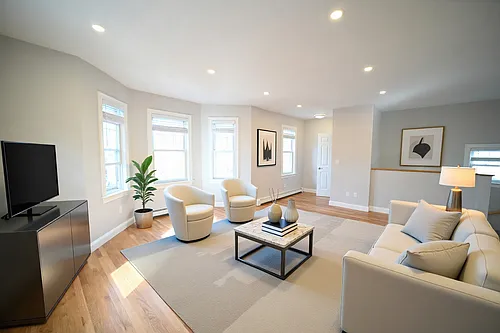 19 Roberts St Photo 1