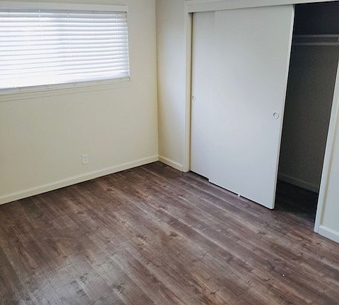 4th image of 3303 Mensch Ct APT A