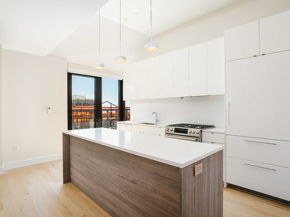 1st image of 156 Beekman St APT 6B