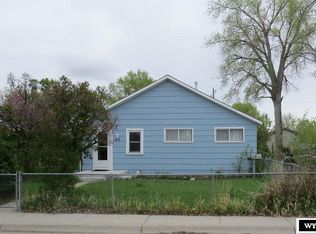 213 W Madison Ave, Riverton, WY 82501