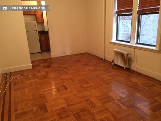 Rented by Compass | media 22