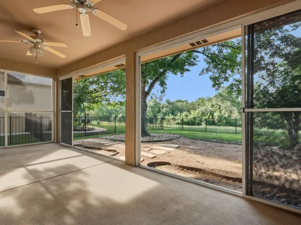 126 Trail Rider Way, Georgetown, TX 78633