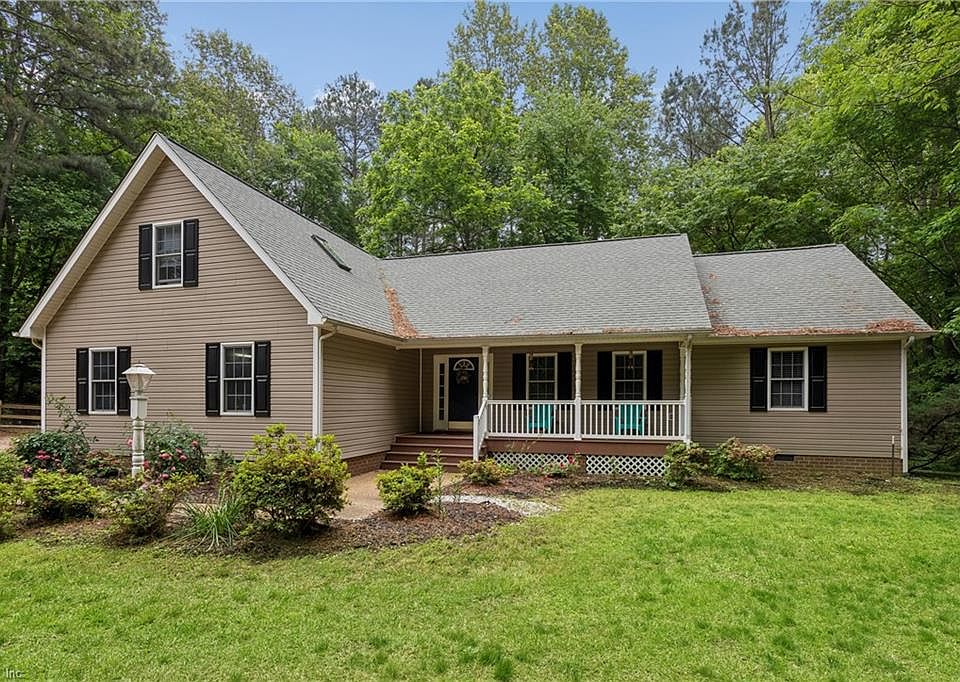 1st image of 505 Plantation Rd