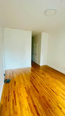 Rented by Compass | media 3