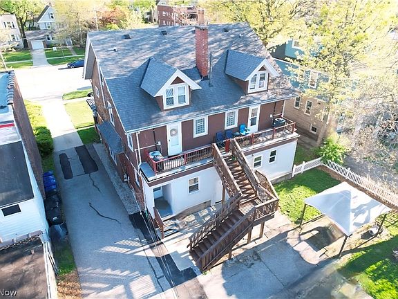 2nd image of 14916 Clifton Blvd