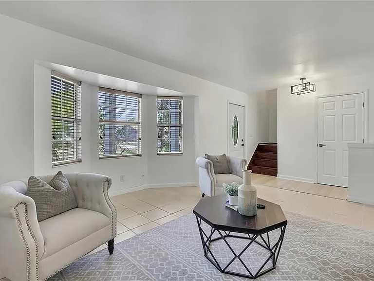 8424 Stillbrook Ave — Photo 4
