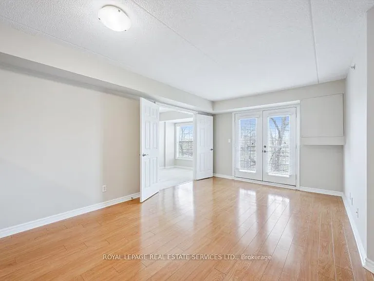 1490 Bishops Gate #303 — Photo 9