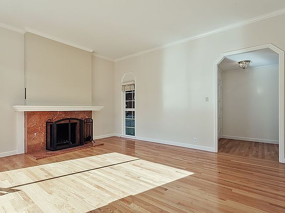 3rd image of 21100 Federal Ave