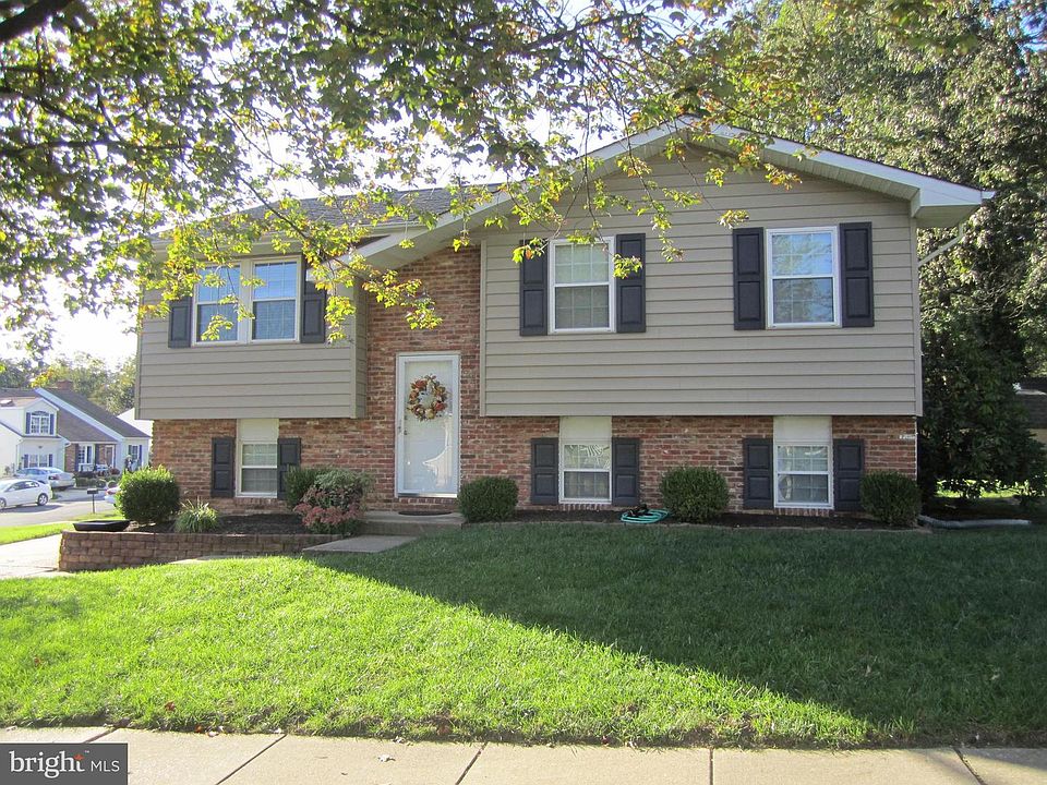 1st image of 6438 Golden Oak Dr