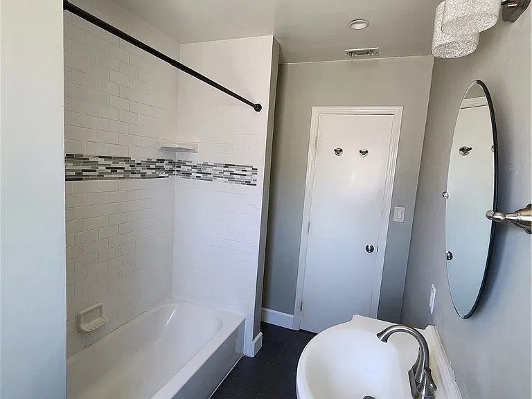 4919 Louise Ave — Photo 19