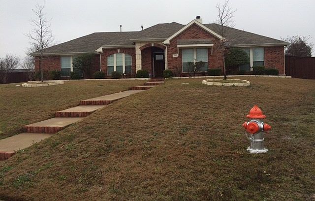 1st image of 200 Wooded Meadow Ln
