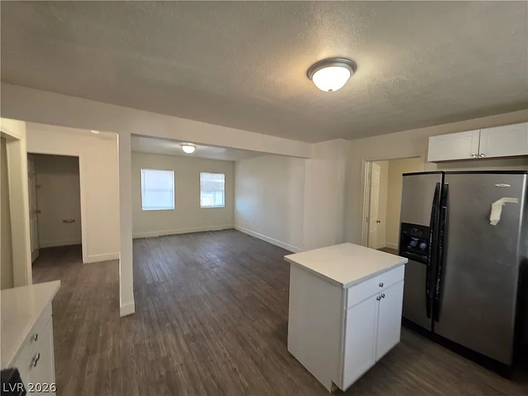 1590 Mustang Dr — Photo 90
