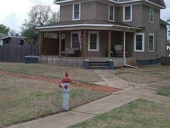 2nd image of 223 N Webb St