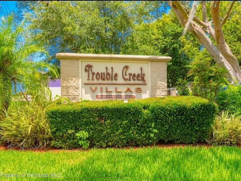 5720 Salt Kettle Ct — Photo 3