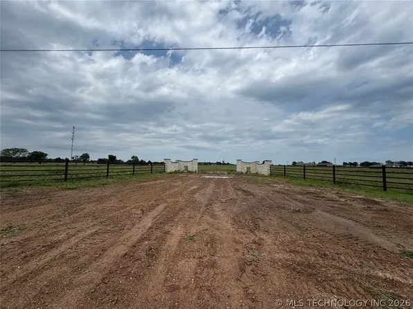 9 Highway, Seminole, OK 74868