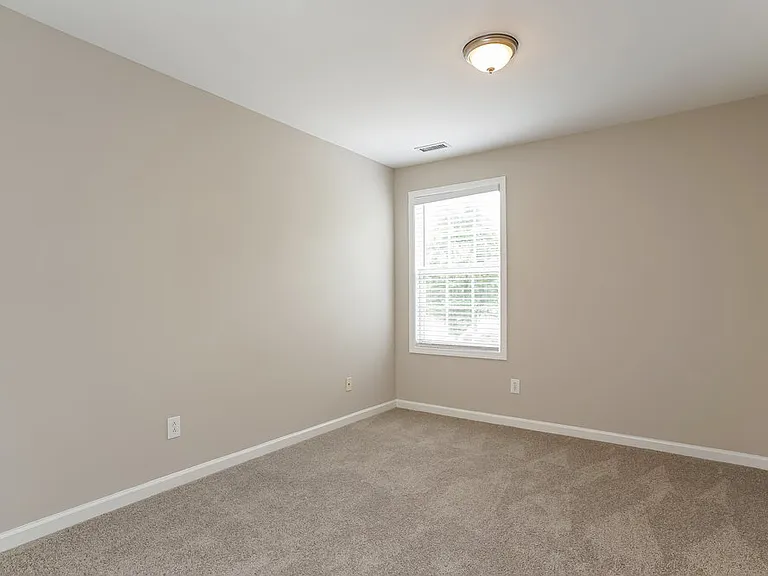 2608 Dality Dr — Photo 15