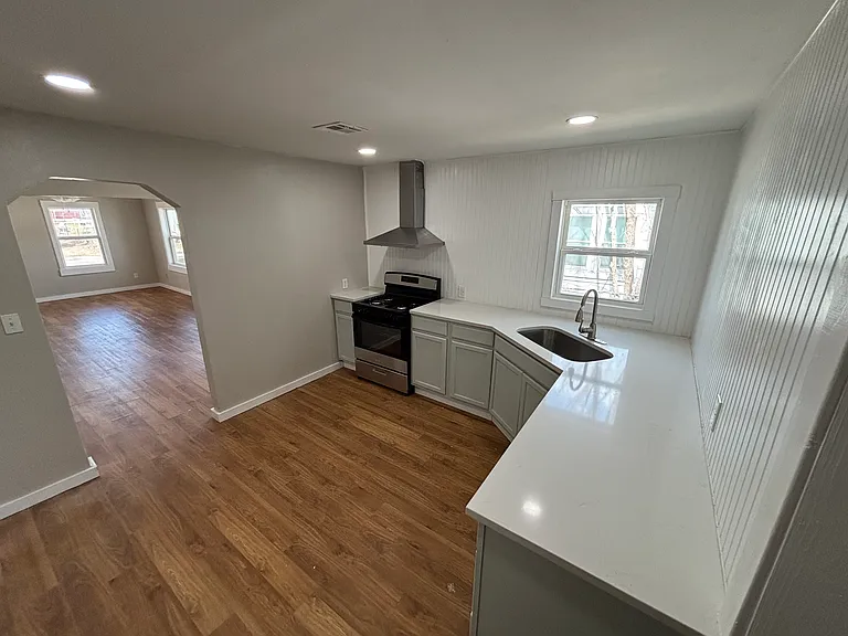 407 S 48th West Ave — Photo 14