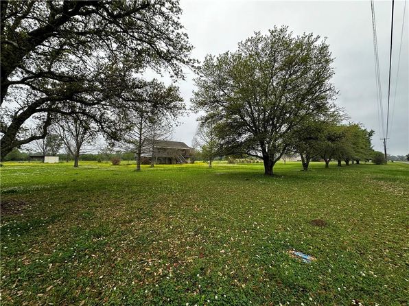 1209 Palmer Chapel Rd, Pineville, LA 71360