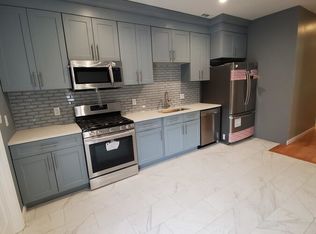 296 Brookline St #2, Cambridge, MA 02139