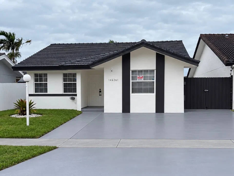 14261 SW 25th Ter