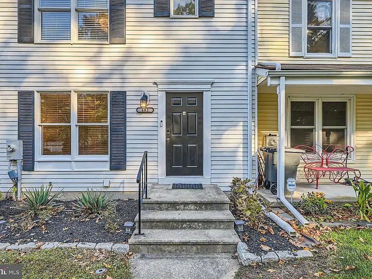 682 Saint Georges Station Rd — Photo 8